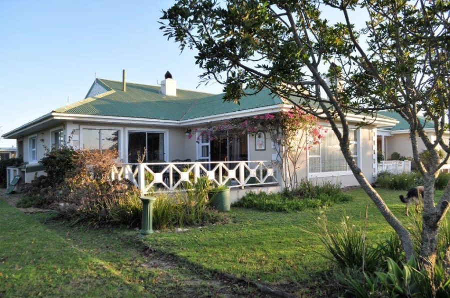 17 Bedroom Property for Sale in Airport Western Cape